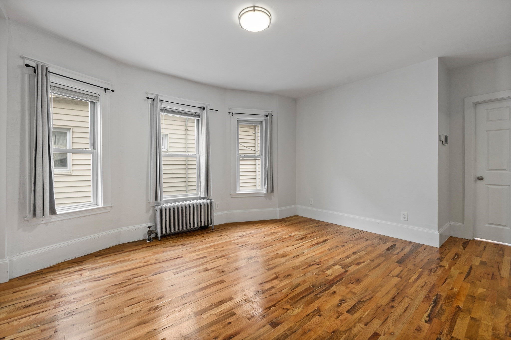 39 Bradley St # 2 Property Photo 5