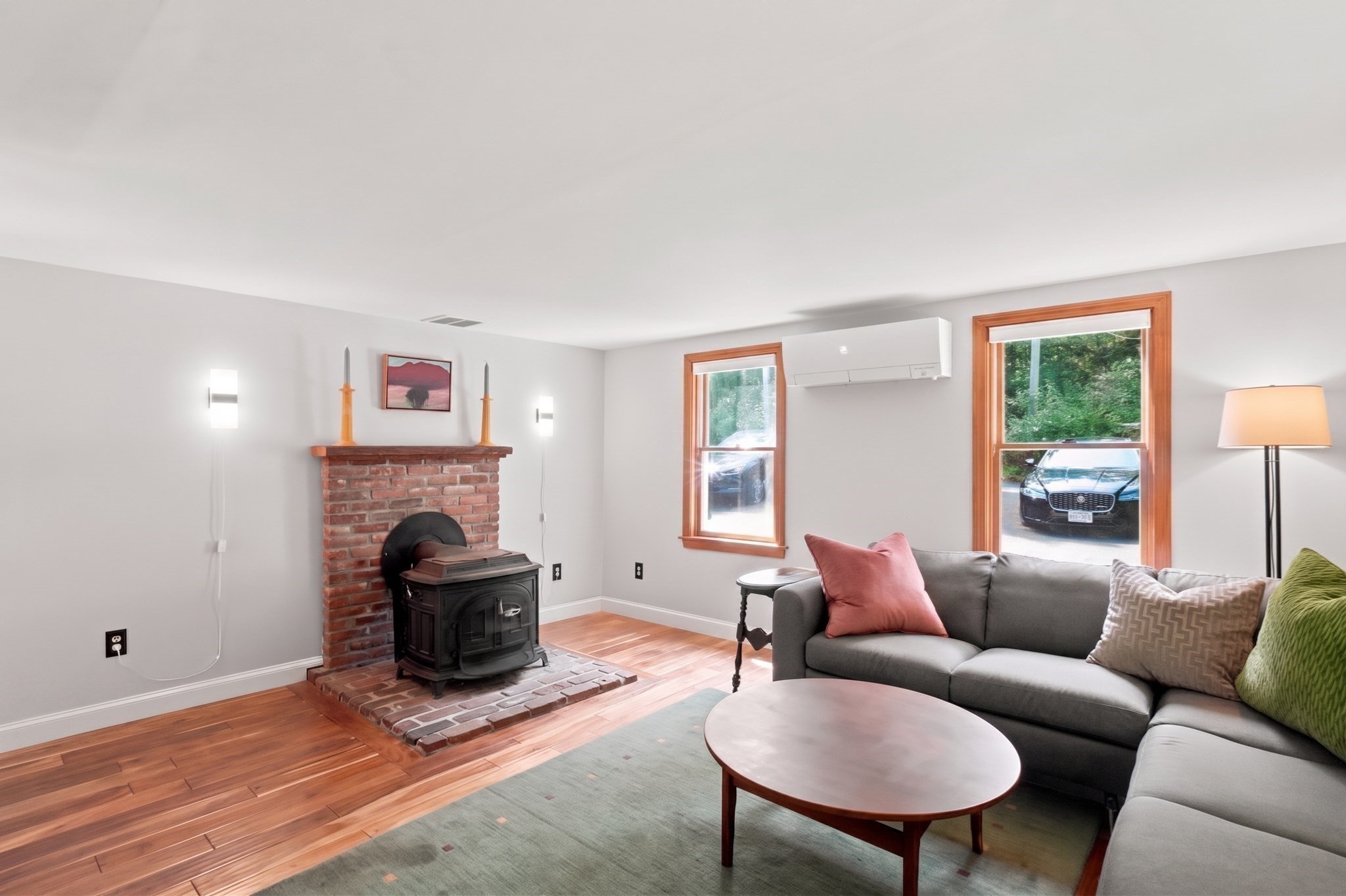 17 Spring Hill Rd Property Photo 8