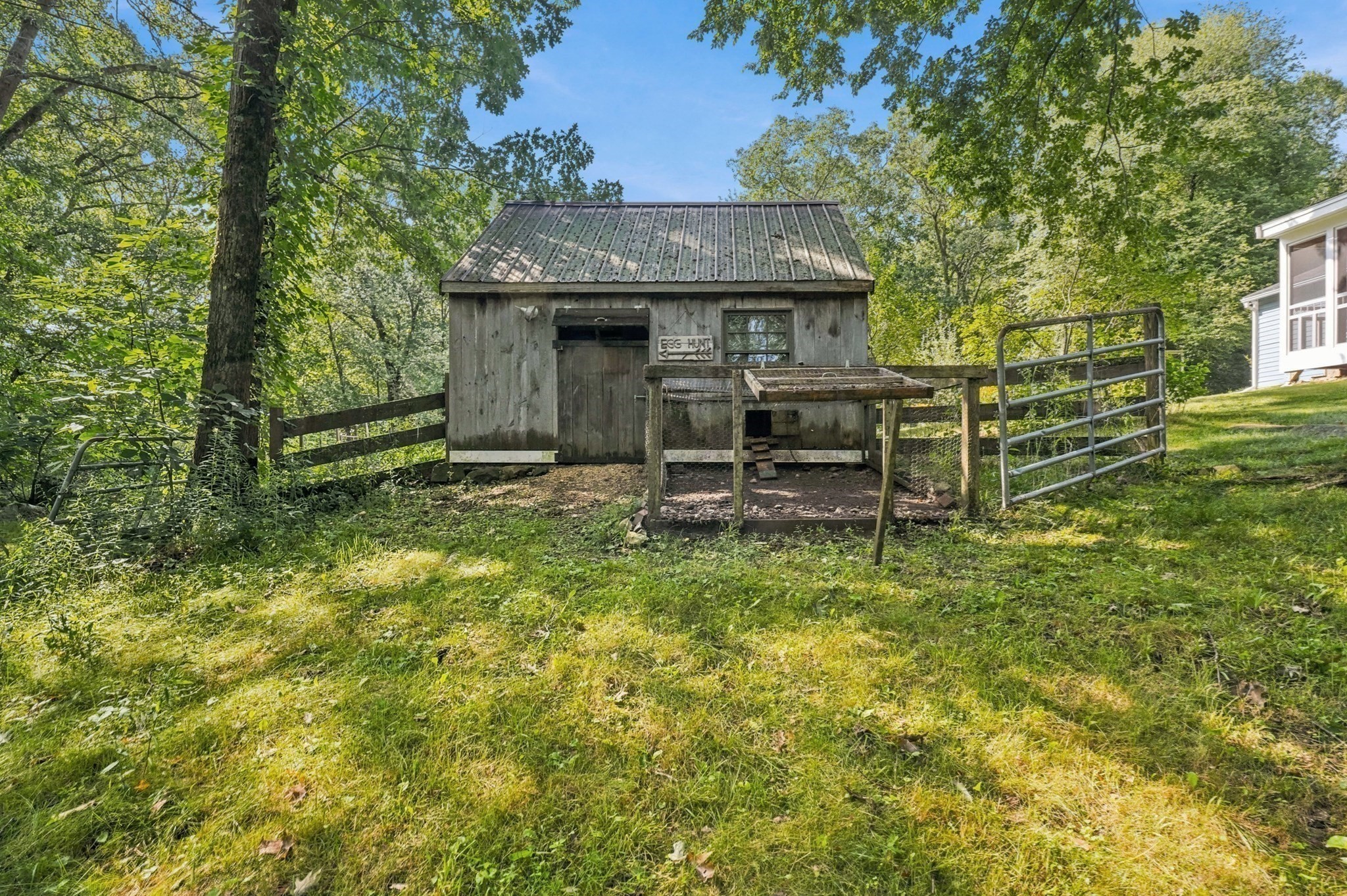 17 Spring Hill Rd Property Photo 37