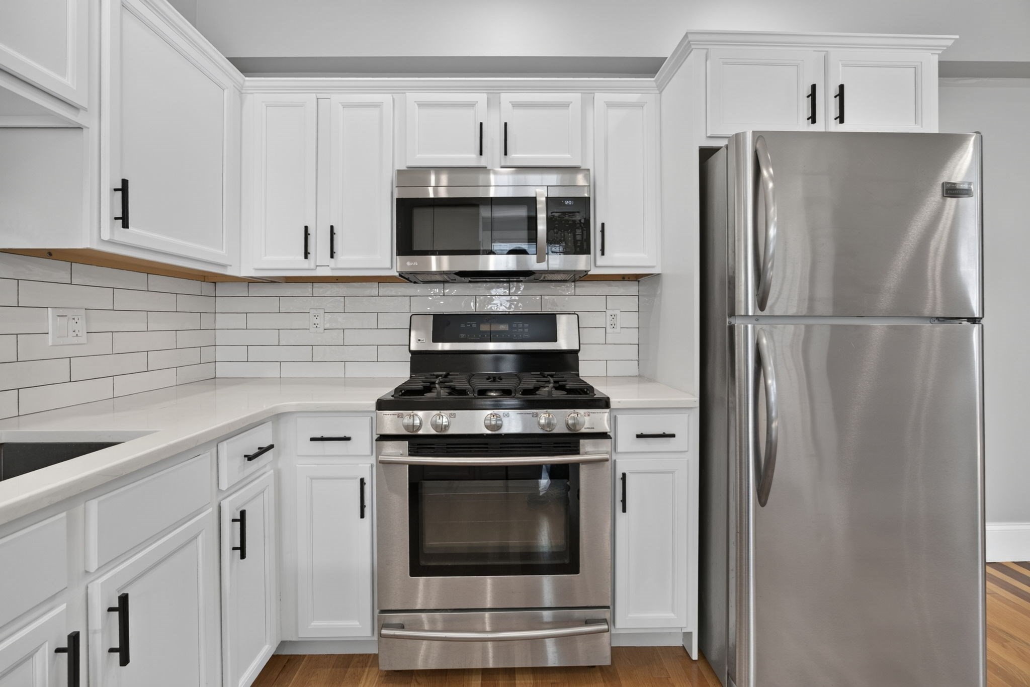 254 Lafayette St # 2f Property Photo 4