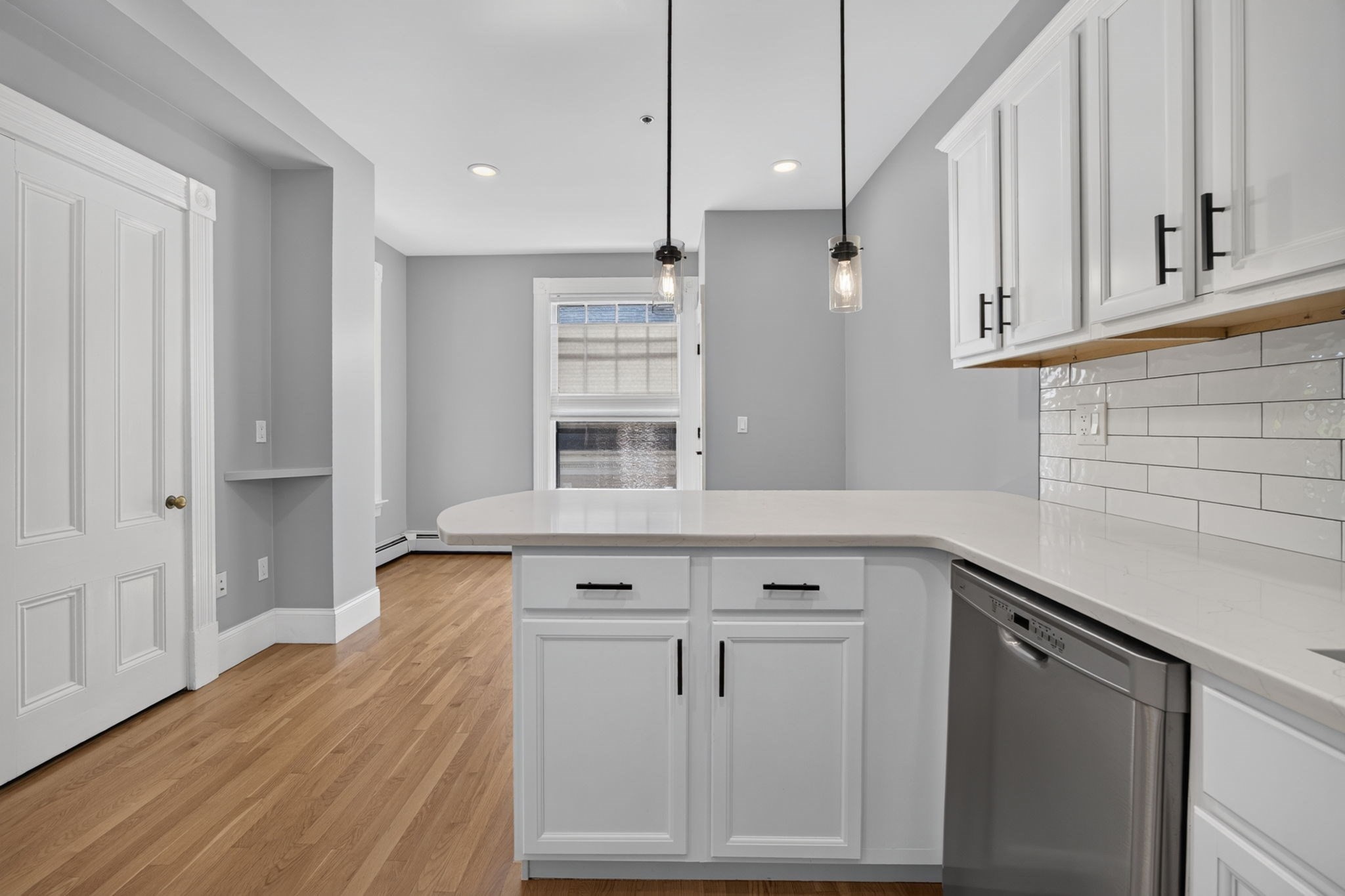 254 Lafayette St # 2f Property Photo 6