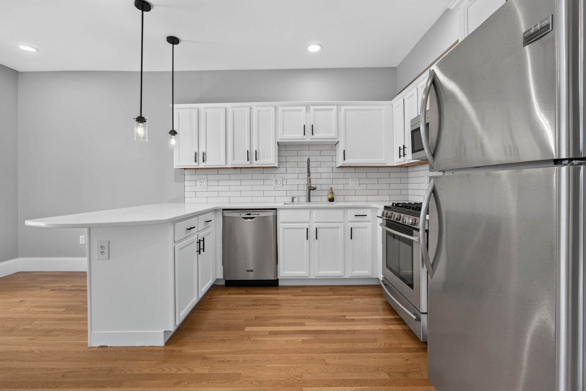 254 Lafayette St # 2f Property Photo 7