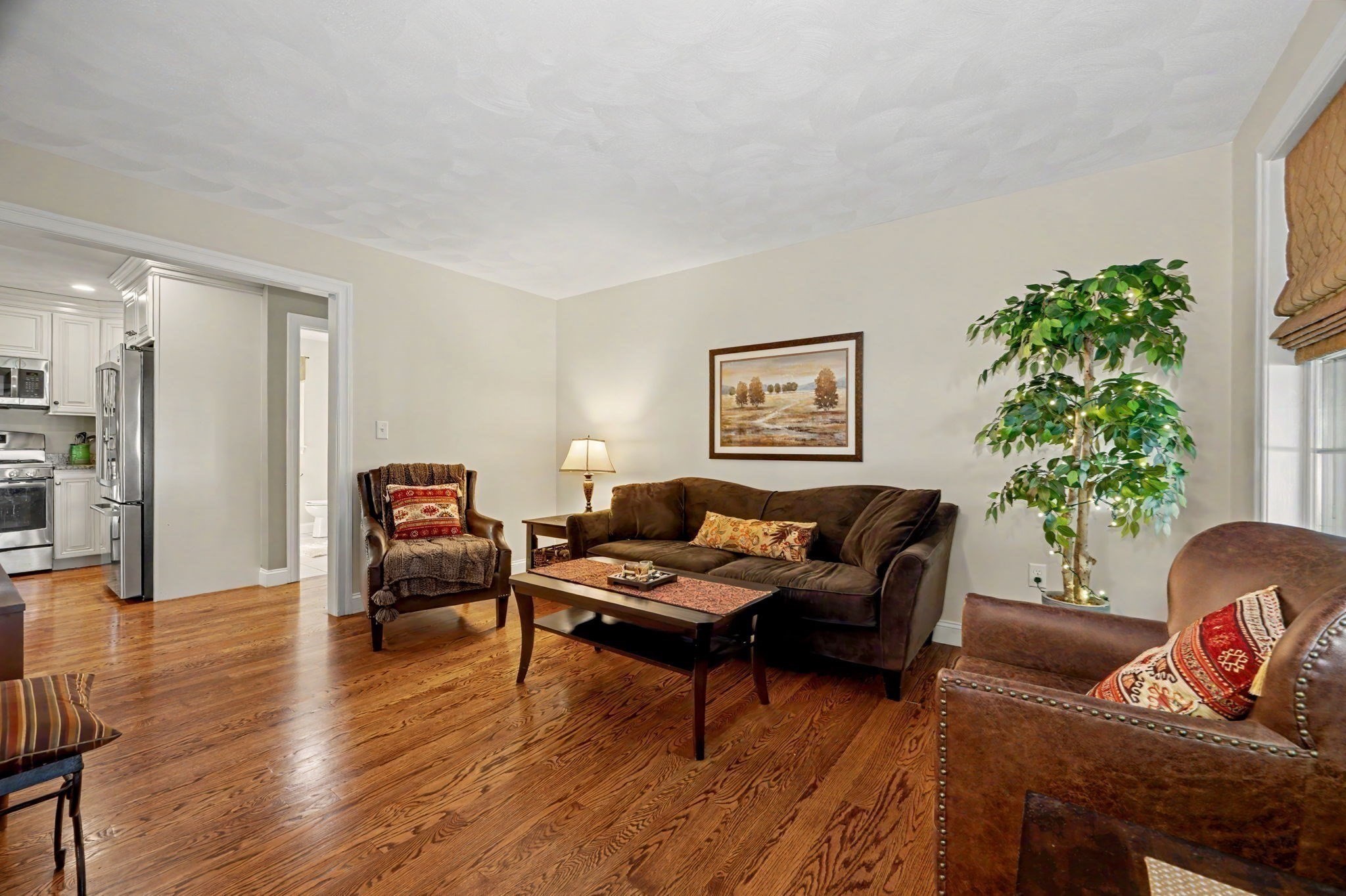 44 Ashwood Ave Property Photo 14