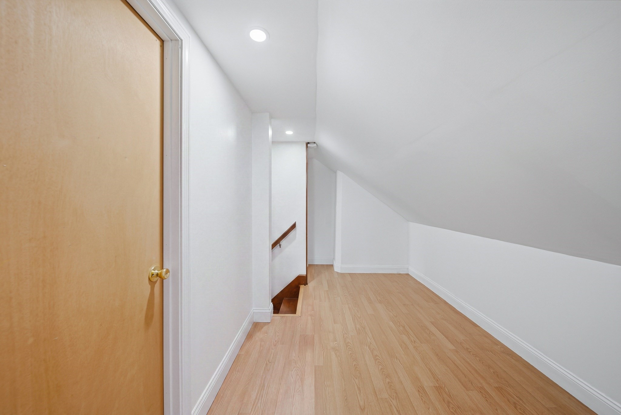 283 Longhill Ave Property Photo 23