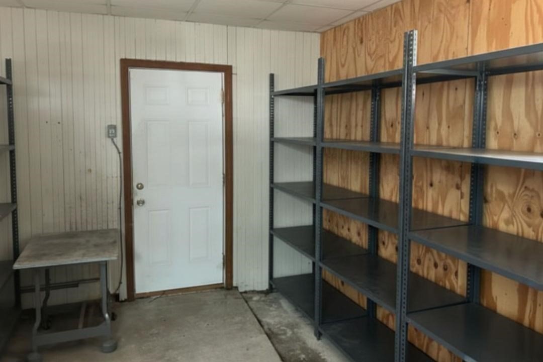 358 Court Street Property Photo 7