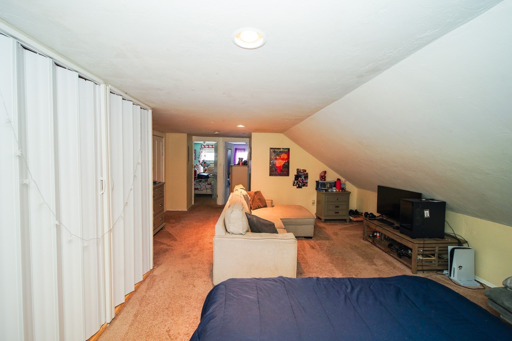 343 Purchase St Property Photo 13