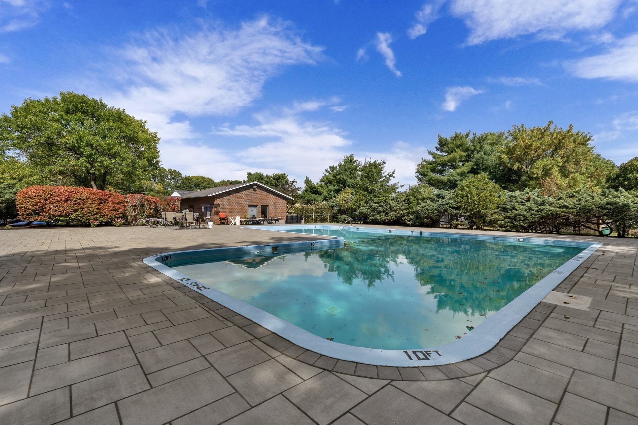 213 Rock St # K10 Property Photo 10