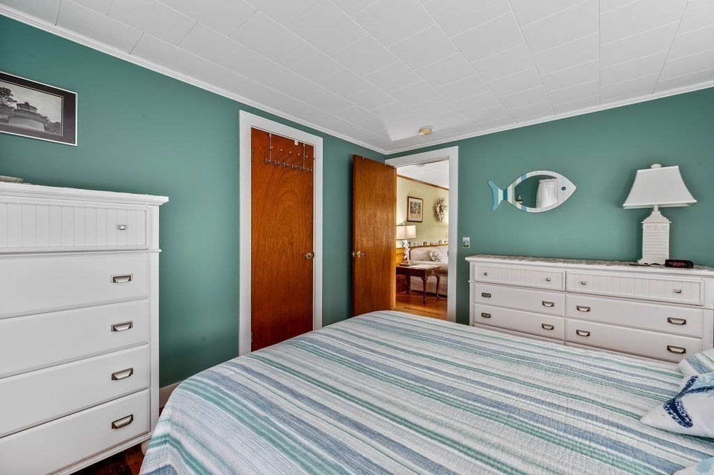 16 Lawrence Rd Property Photo 8