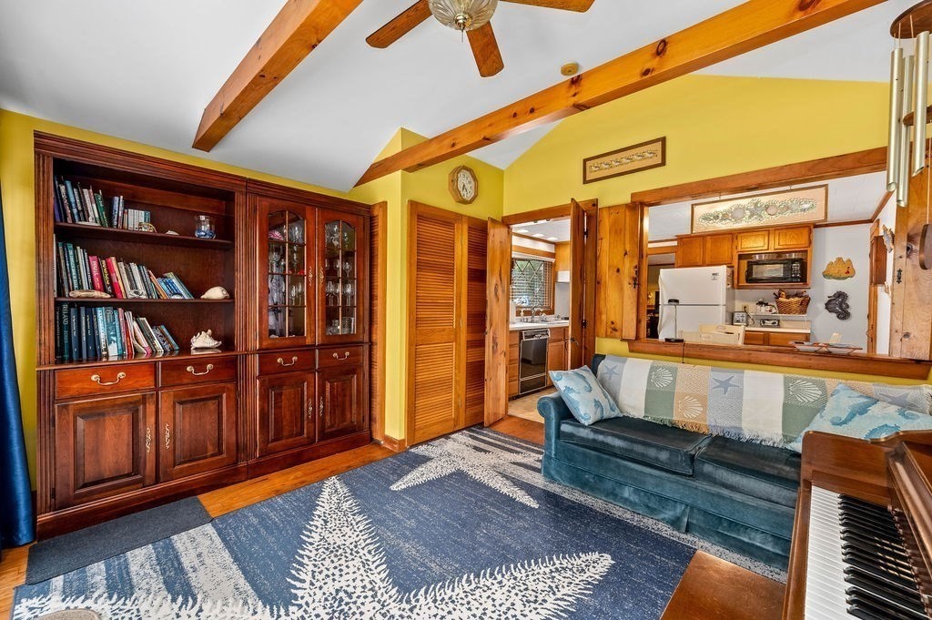 16 Lawrence Rd Property Photo 16