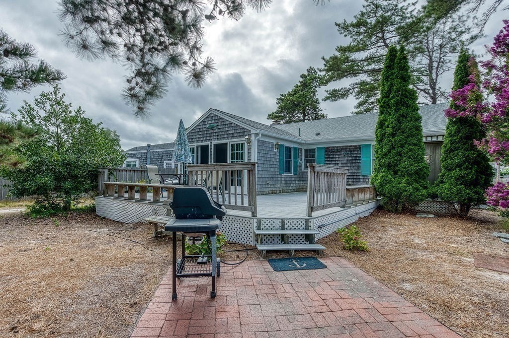 16 Lawrence Rd Property Photo 23