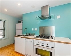 22 Mason Terrace # 3 Property Photo 4