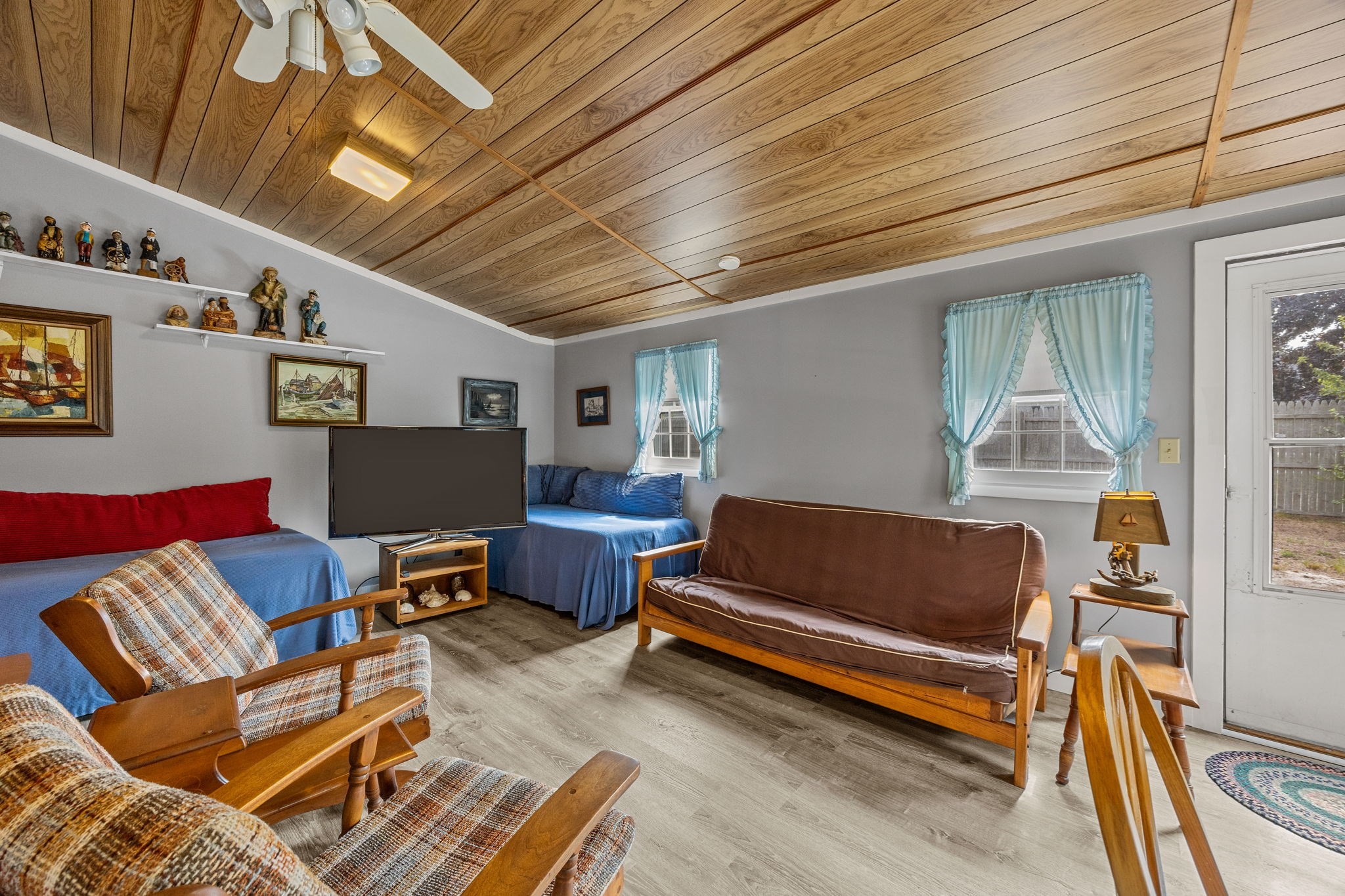 46 Longell Rd Property Photo 17