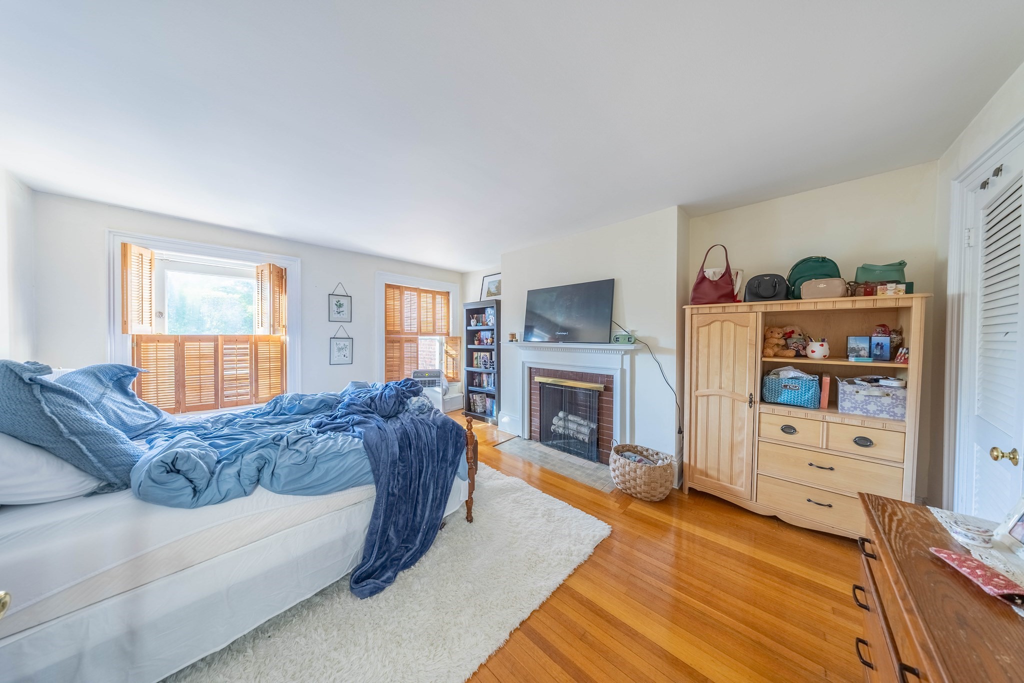 1712 Beacon St # 2 Property Photo 10