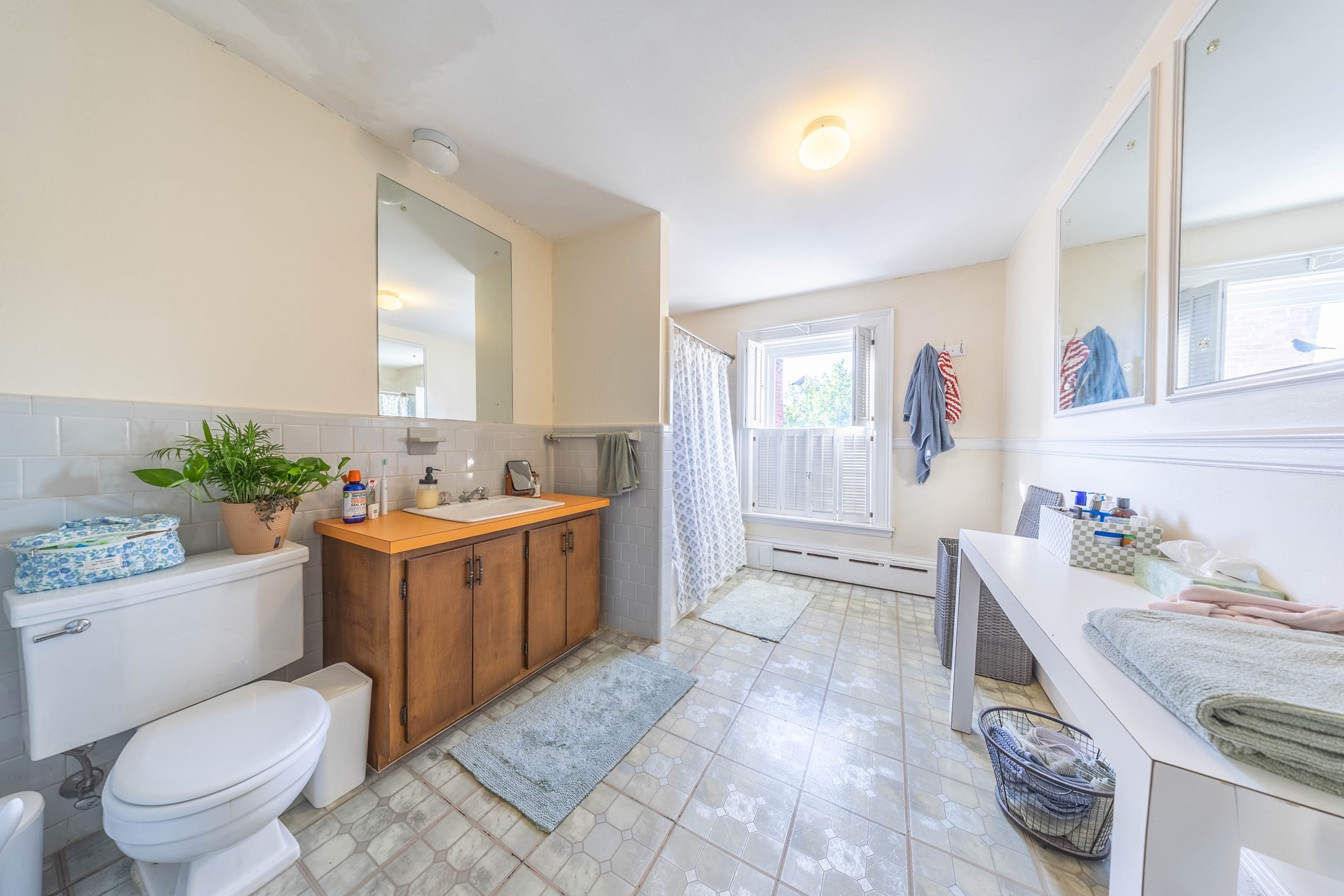 1712 Beacon St # 2 Property Photo 16
