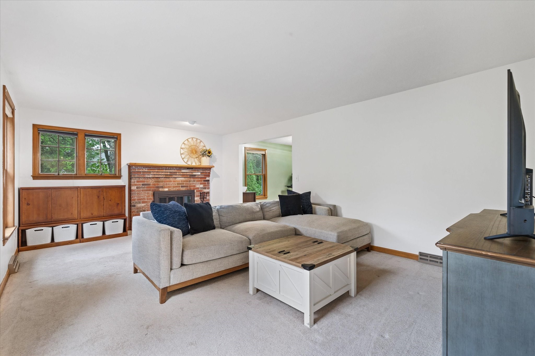 16 Old Farm Road Property Photo 10