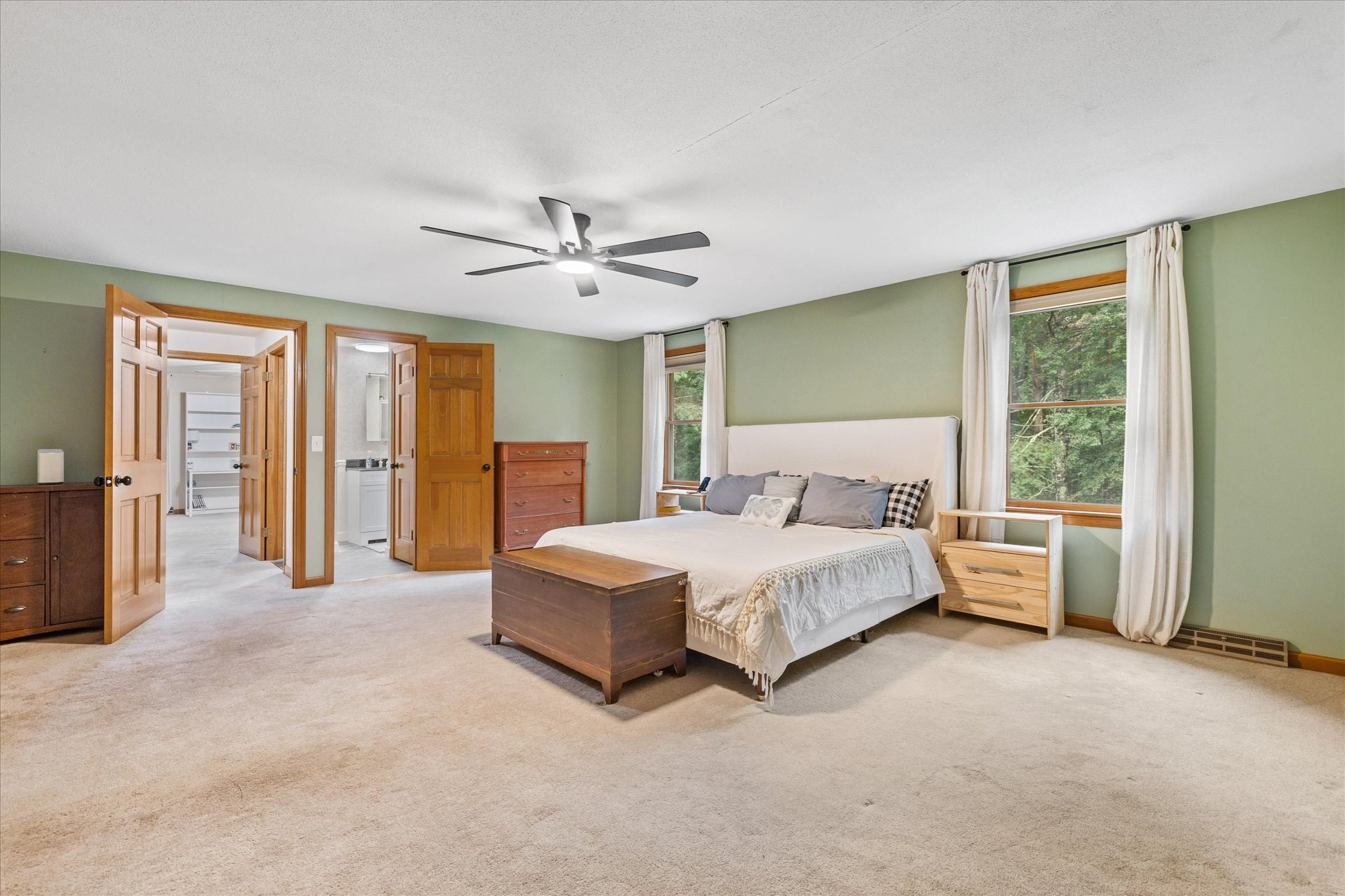 16 Old Farm Road Property Photo 28