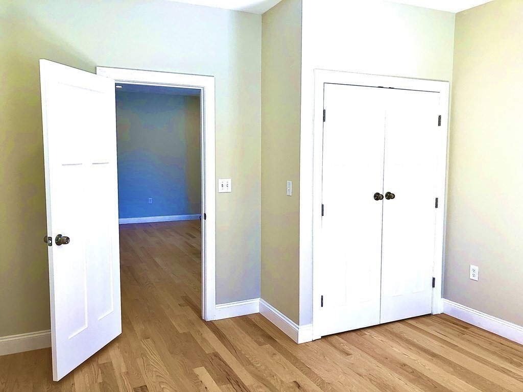 11 Mason # 1 Property Photo 12