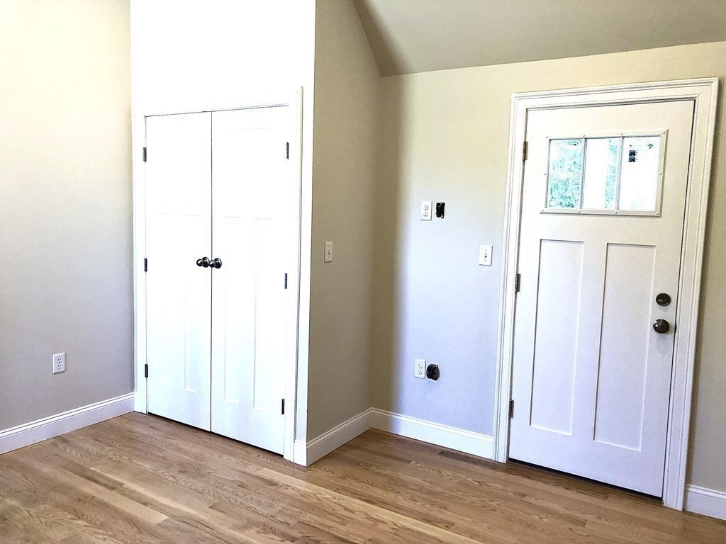 11 Mason # 1 Property Photo 18