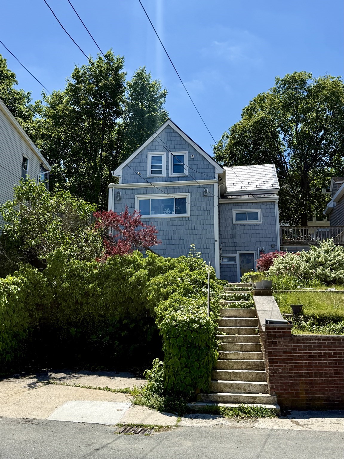 83 Bellingham Ave Property Photo 1