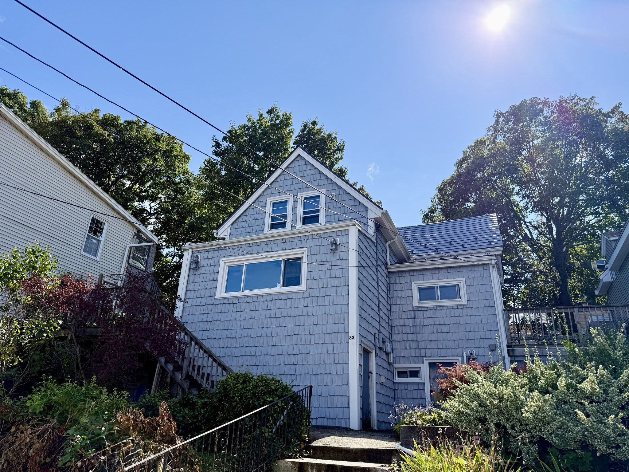 83 Bellingham Ave Property Photo 2