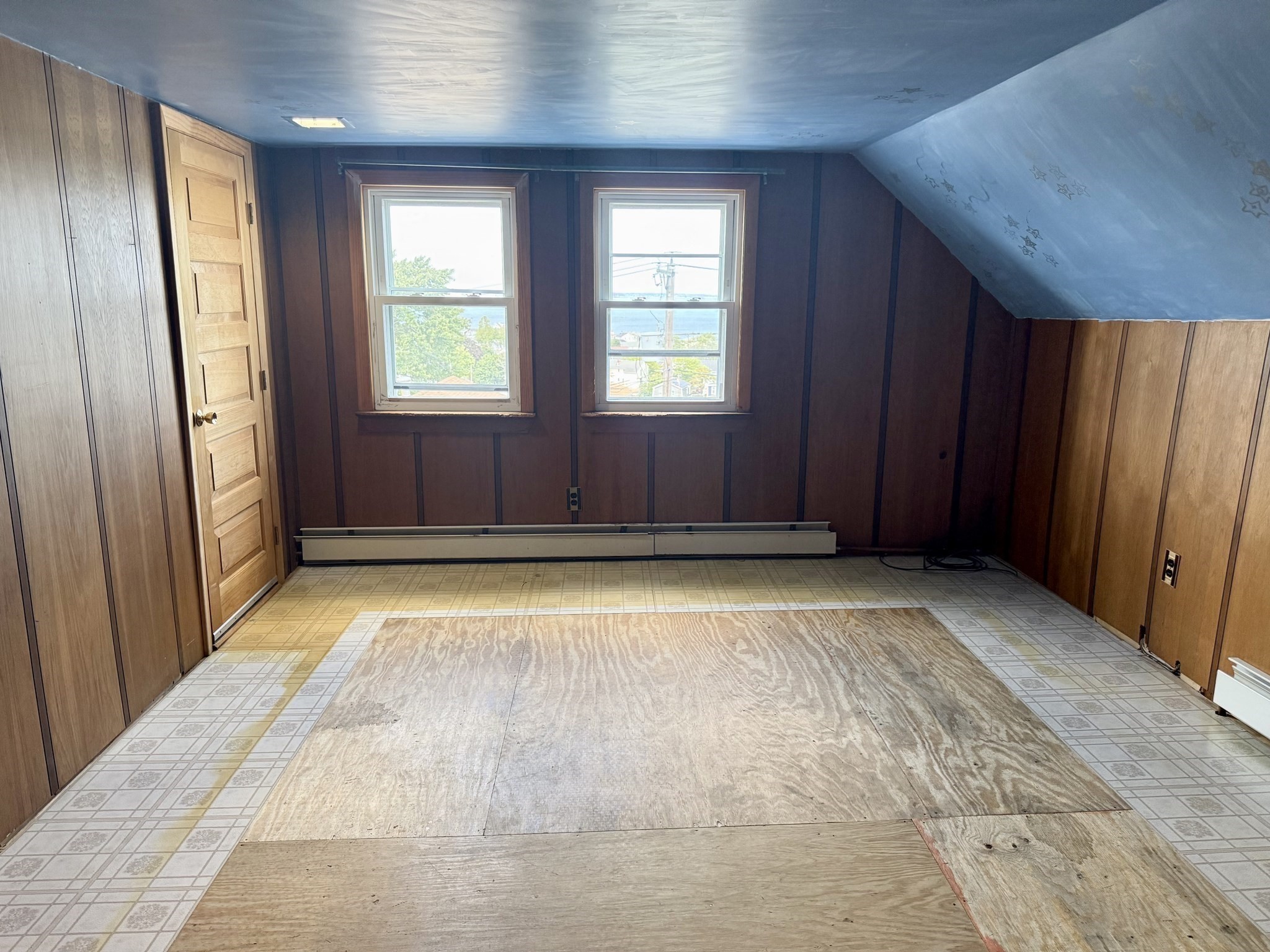 83 Bellingham Ave Property Photo 7