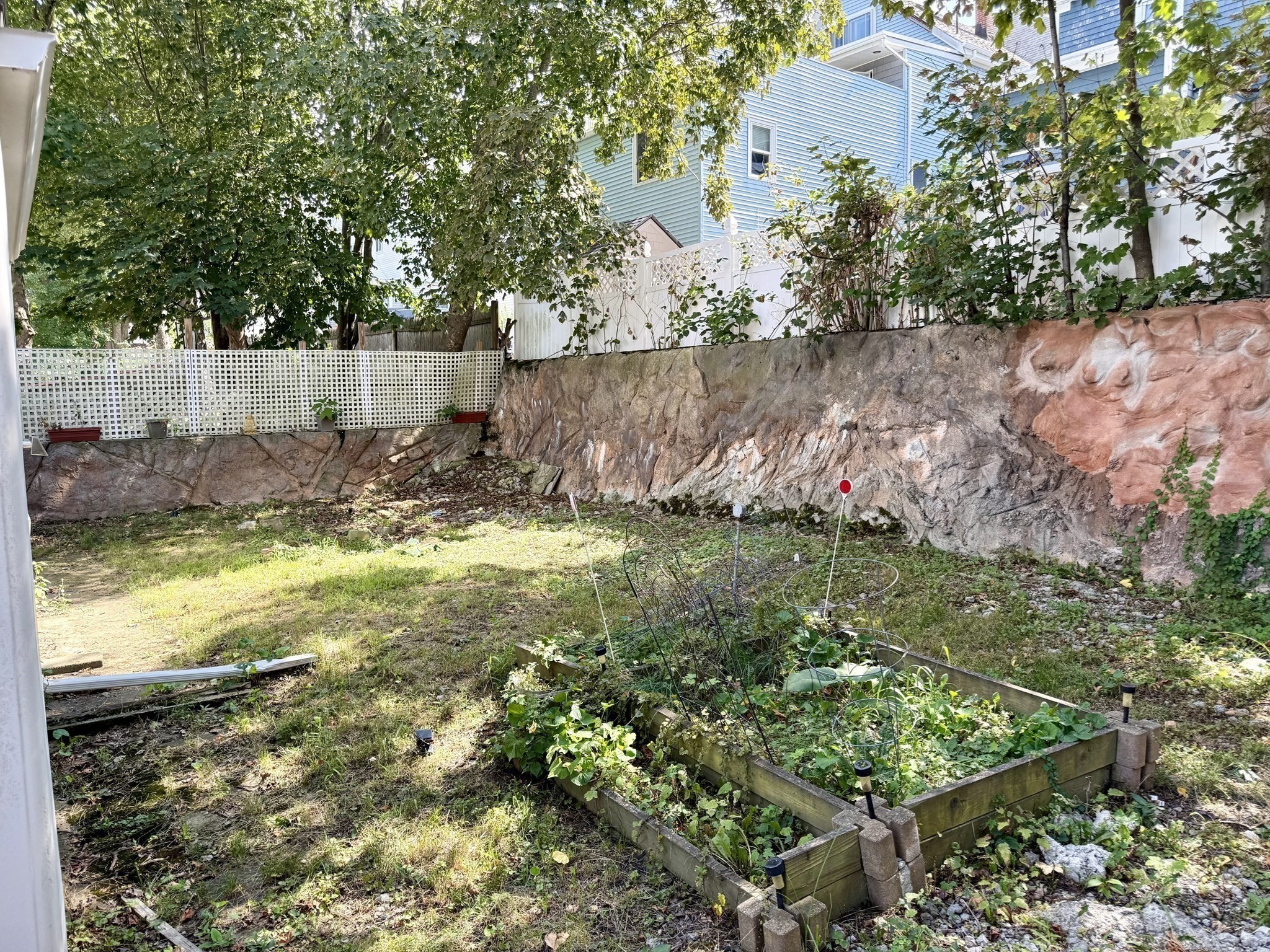 83 Bellingham Ave Property Photo 12