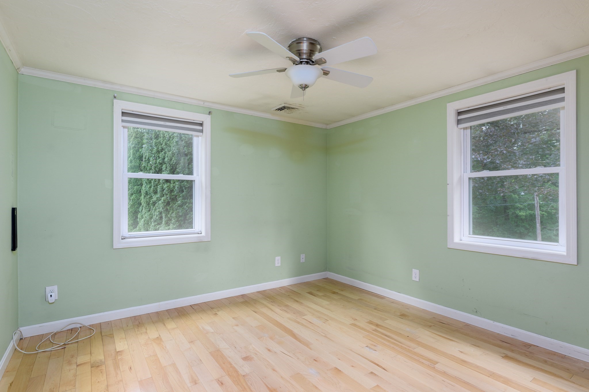 442 Rawson Street Property Photo 25