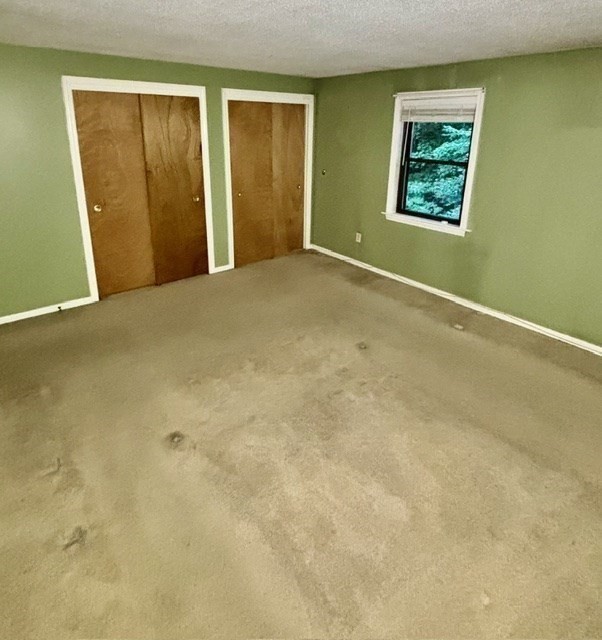 6 Meadowbrook Ln # 4 Property Photo 12
