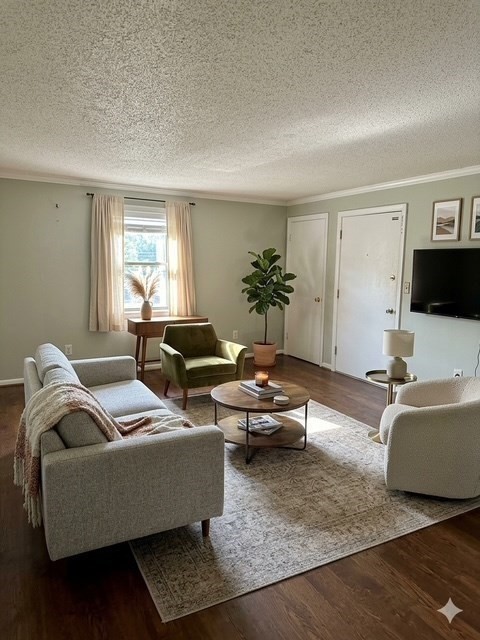 6 Meadowbrook Ln # 4 Property Photo 17