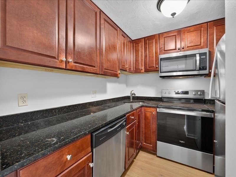 230 Willard # 701 Property Photo 7