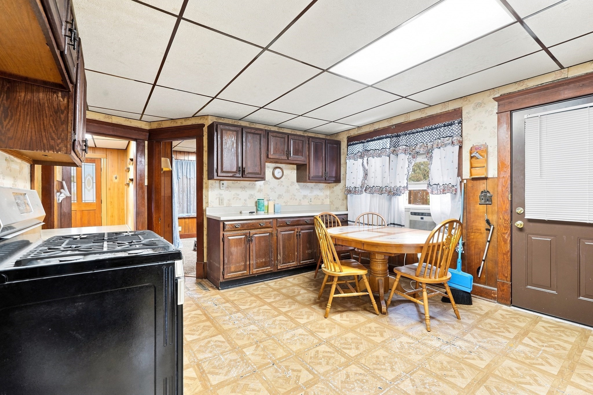 41 Ludger Ave Property Photo 12