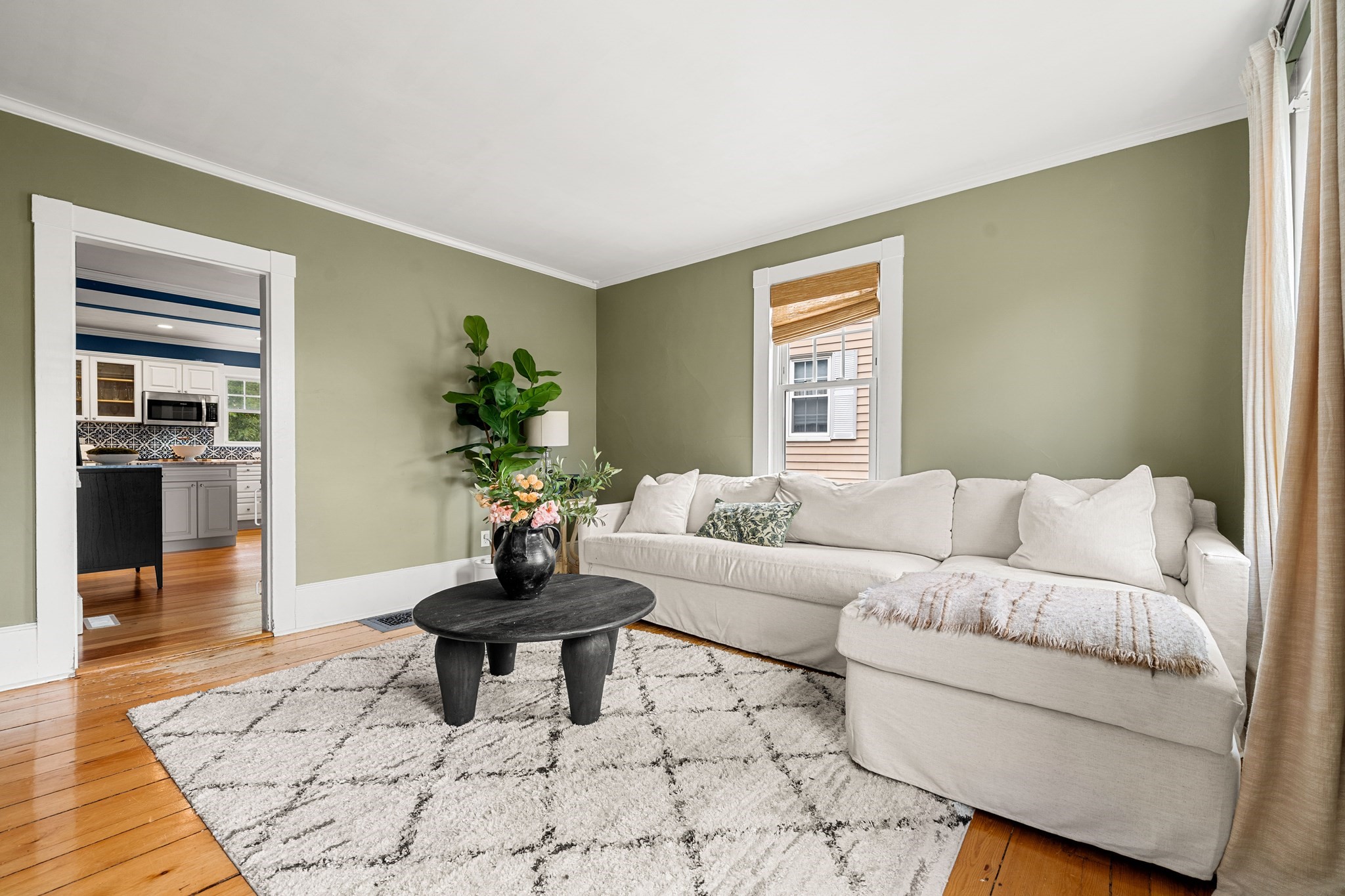 48 Puritan Rd. # A Property Photo 3