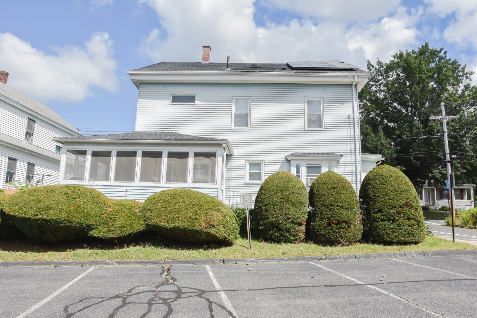 38 Pleasant St Property Photo 8