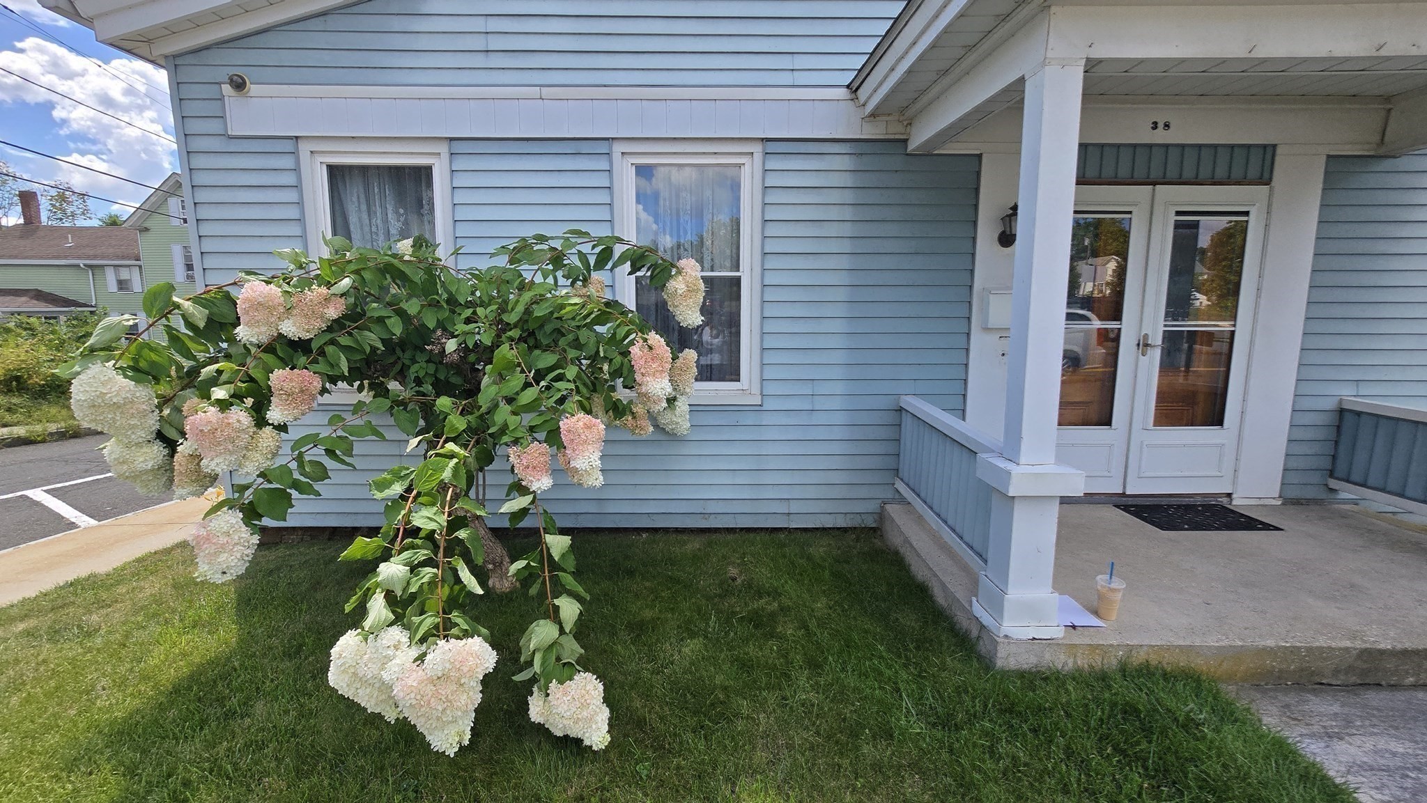 38 Pleasant St Property Photo 10