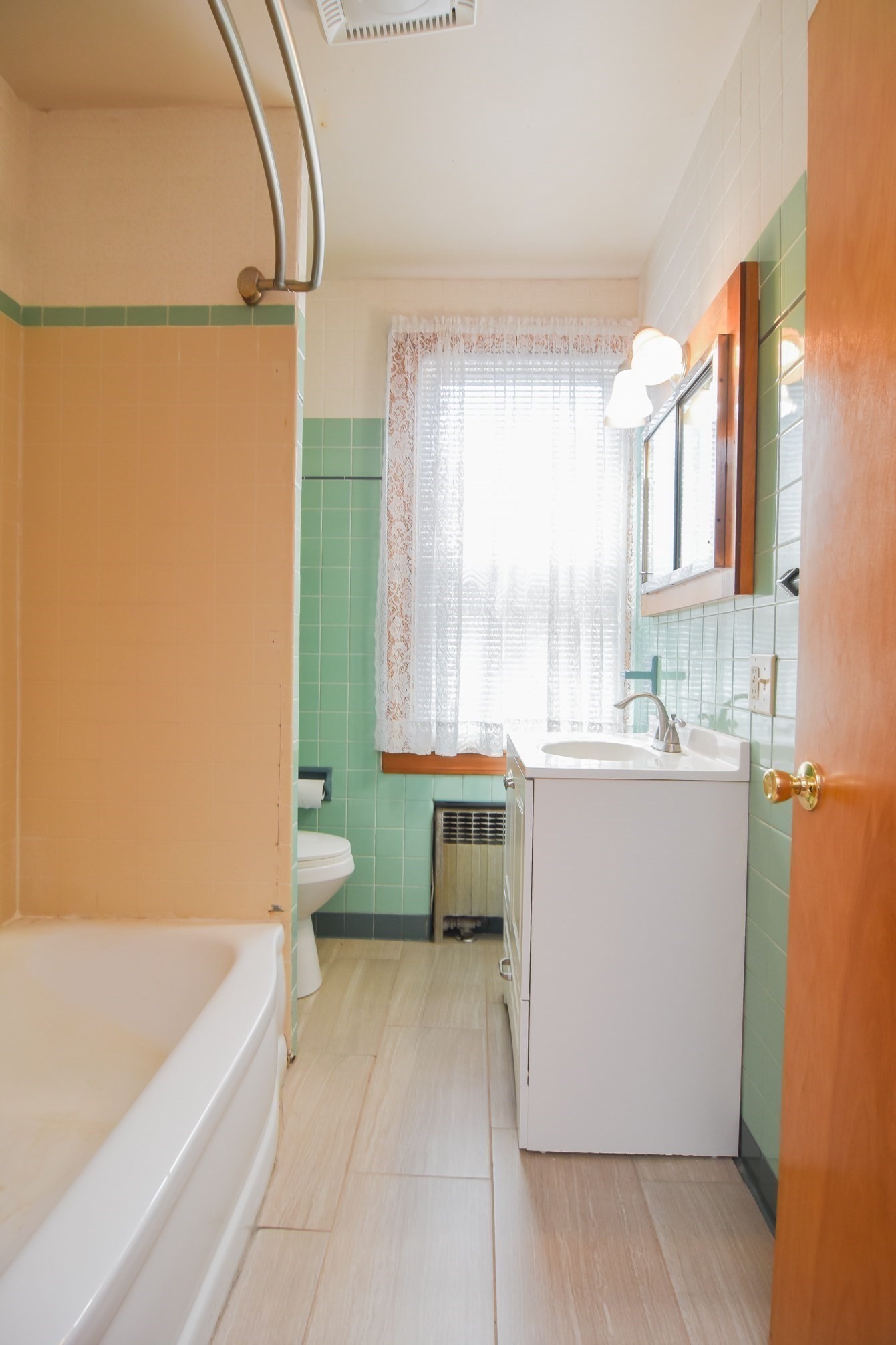 38 Pleasant St Property Photo 30