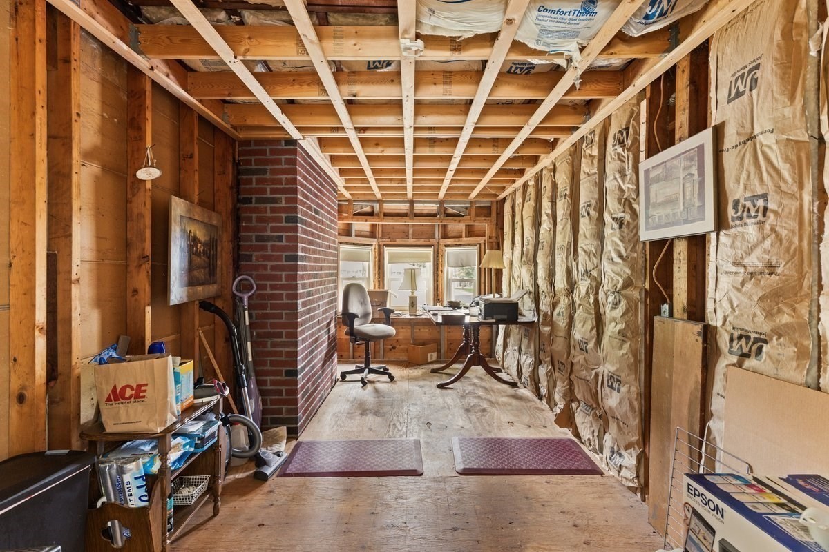 58 Harlan Cir Property Photo 27
