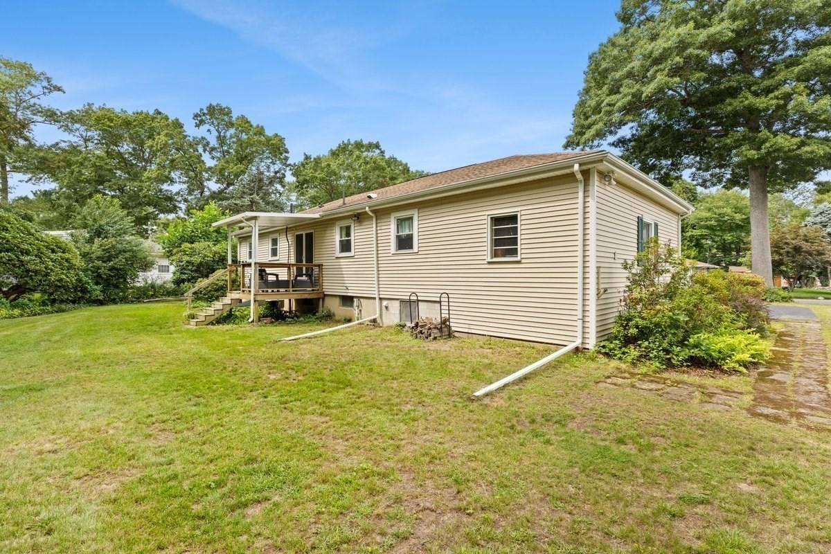 58 Harlan Cir Property Photo 32
