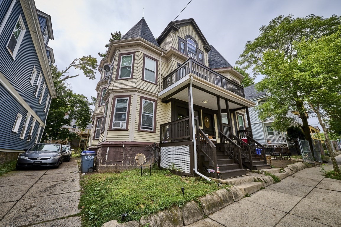 11 Wolcott Street Property Photo 2
