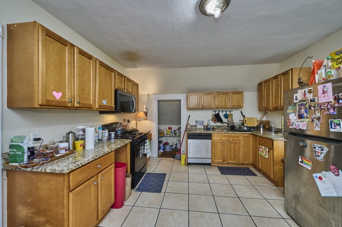 11 Wolcott Street Property Photo 7