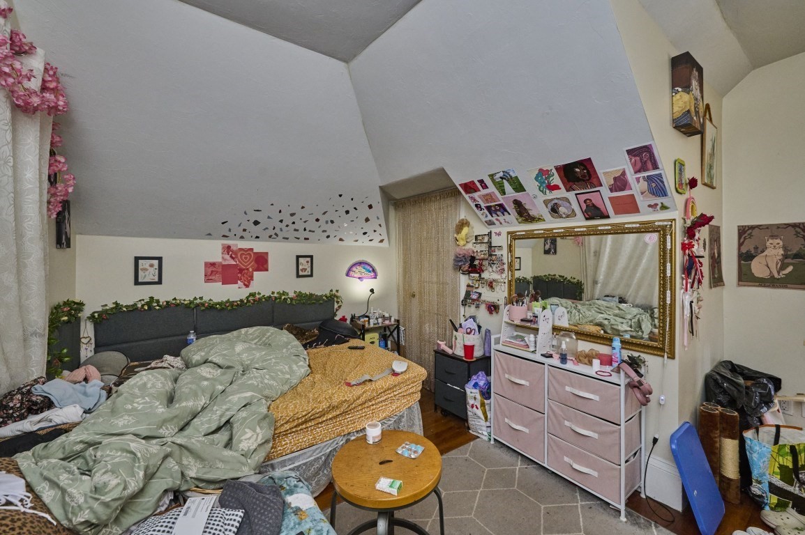 11 Wolcott Street Property Photo 23
