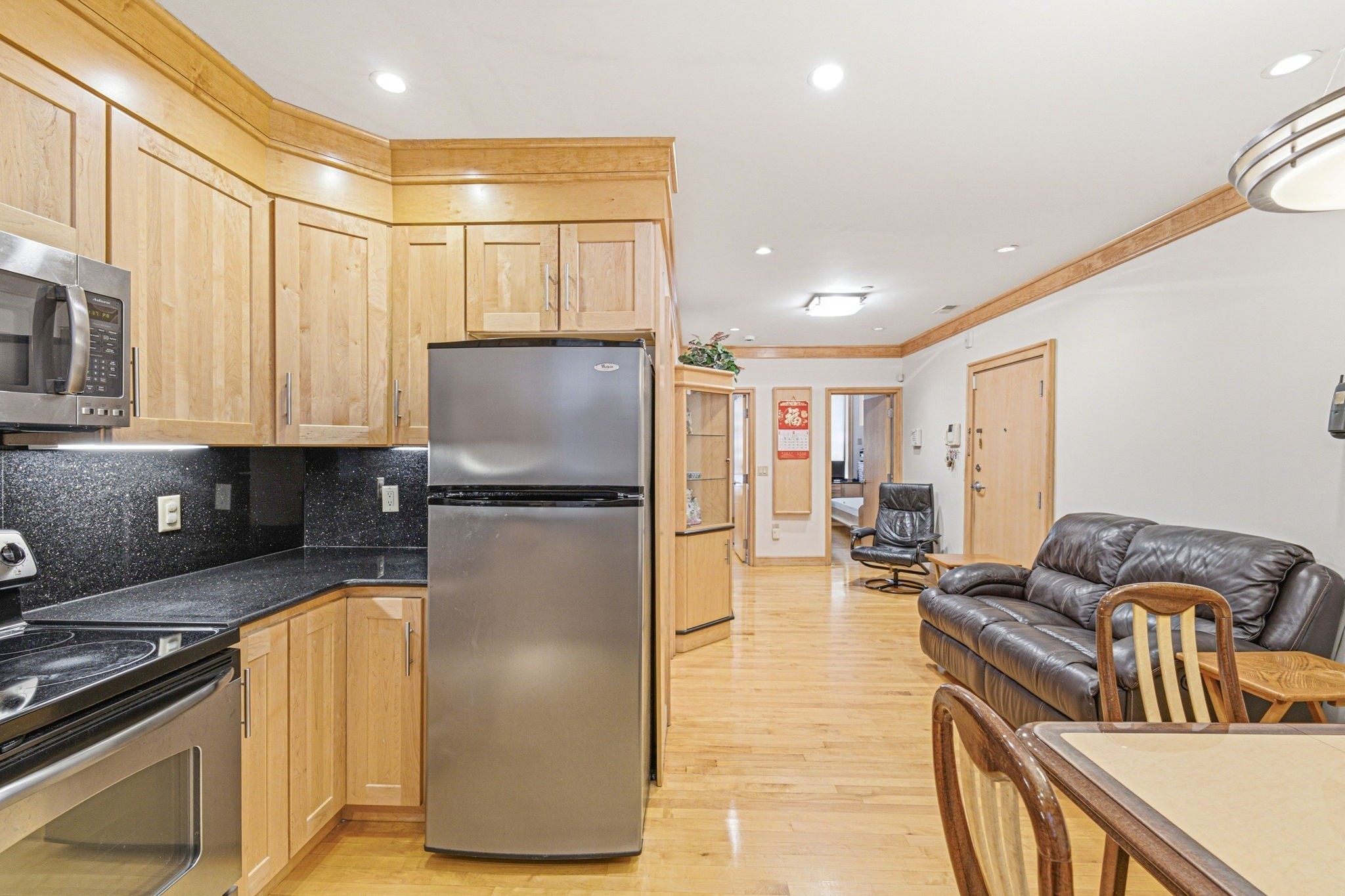 34 Harrison Avenue # B Property Photo 7
