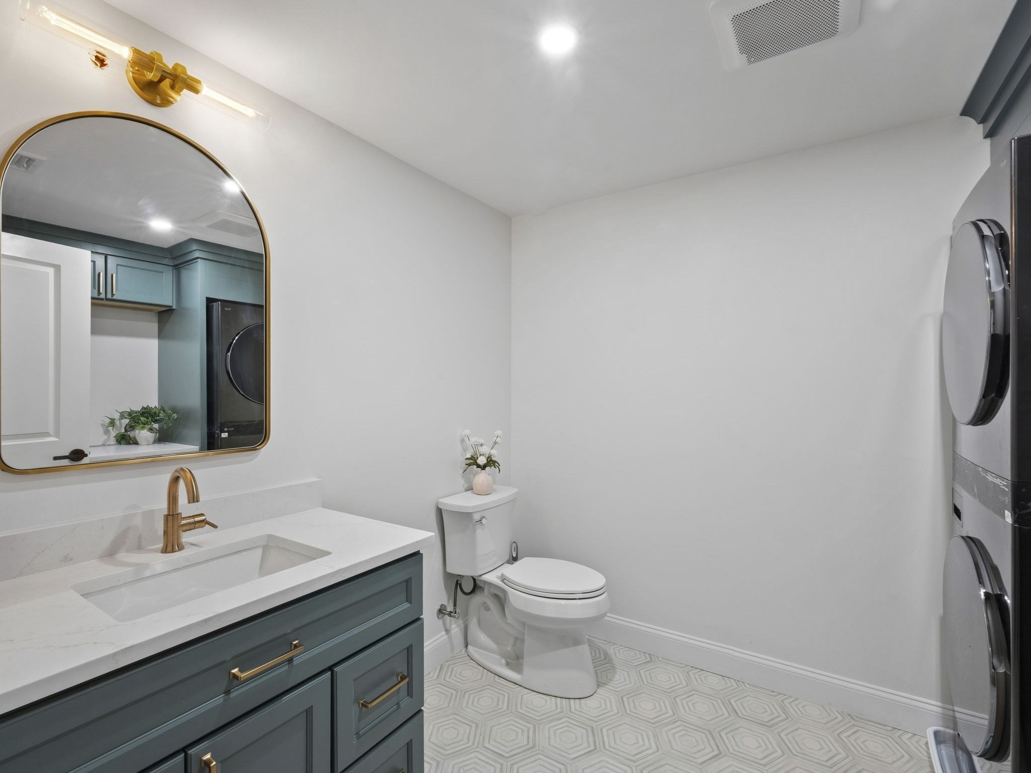 175 West St Property Photo 23