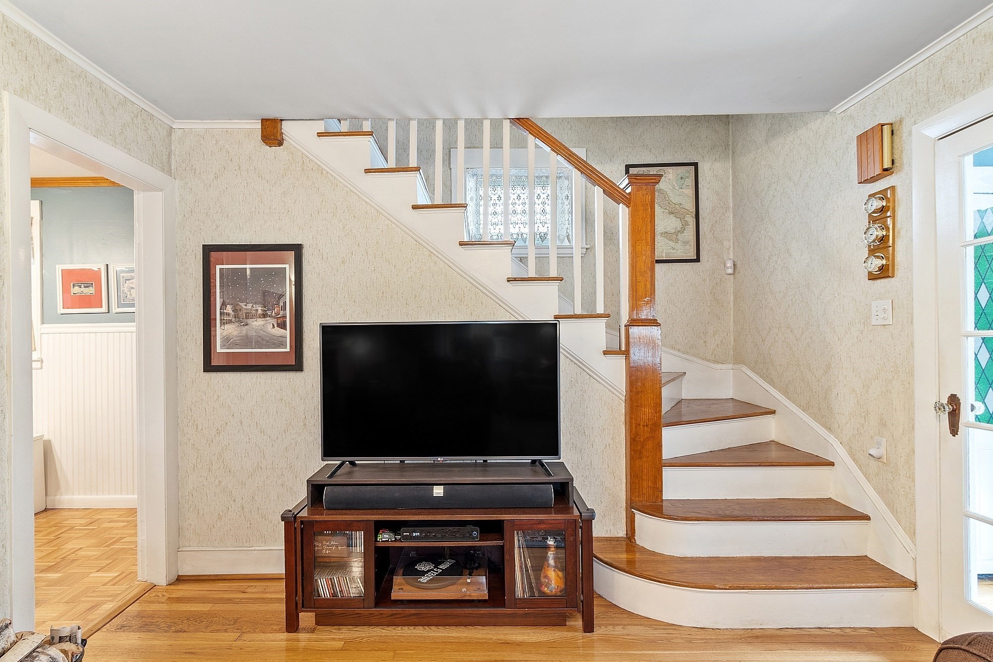 22 Lancaster Ave Property Photo 6