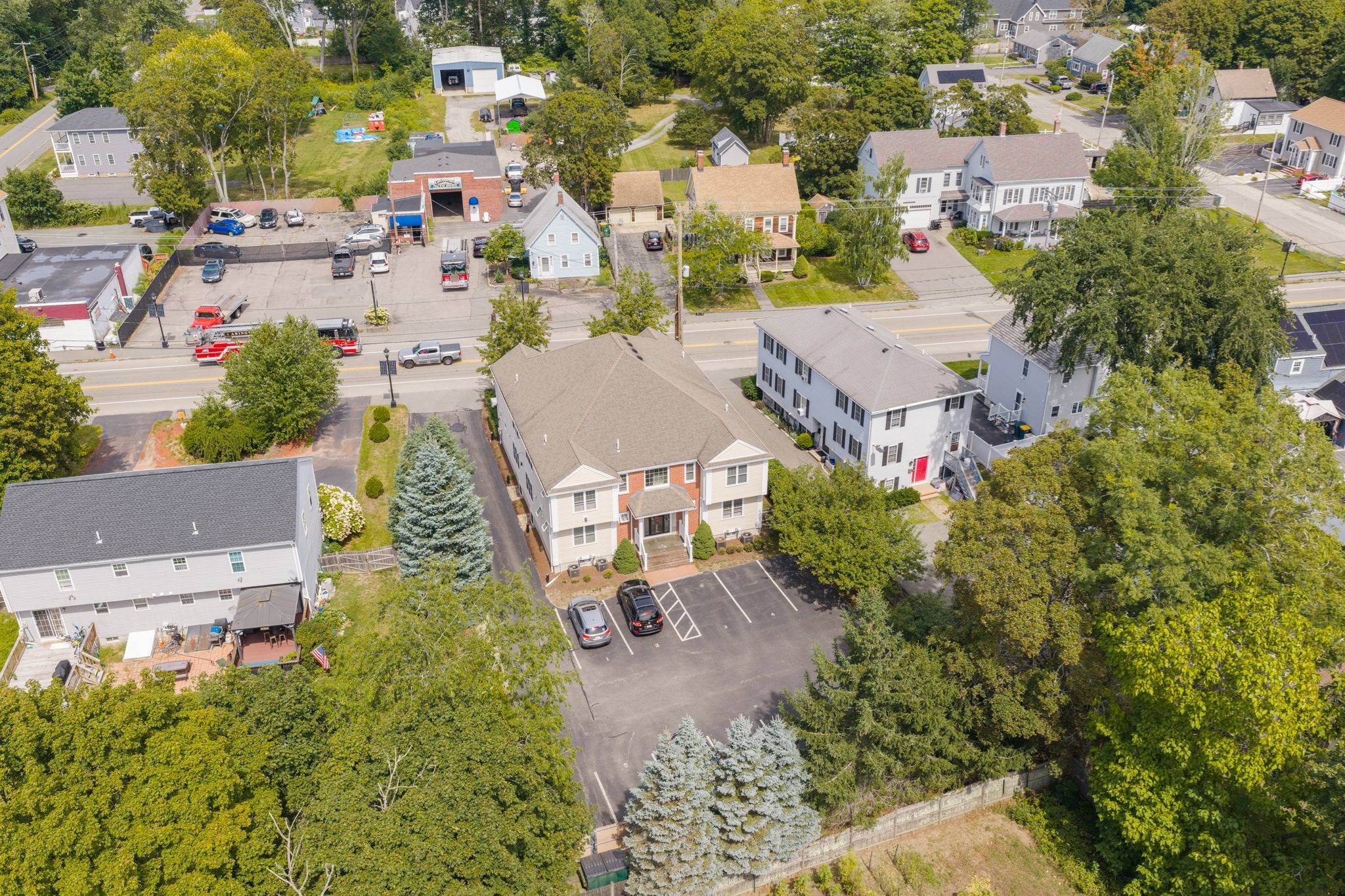 289 North Ave Property Photo 10