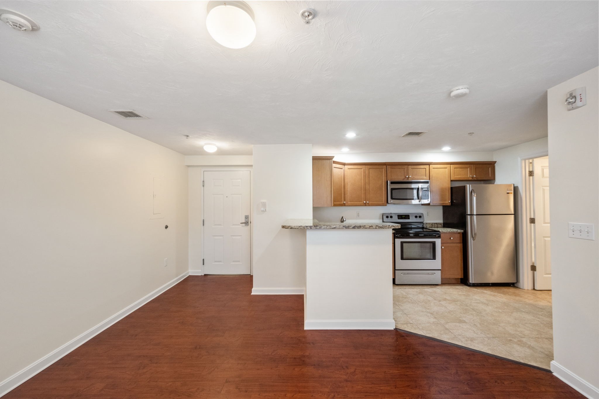 289 North Ave Property Photo 14