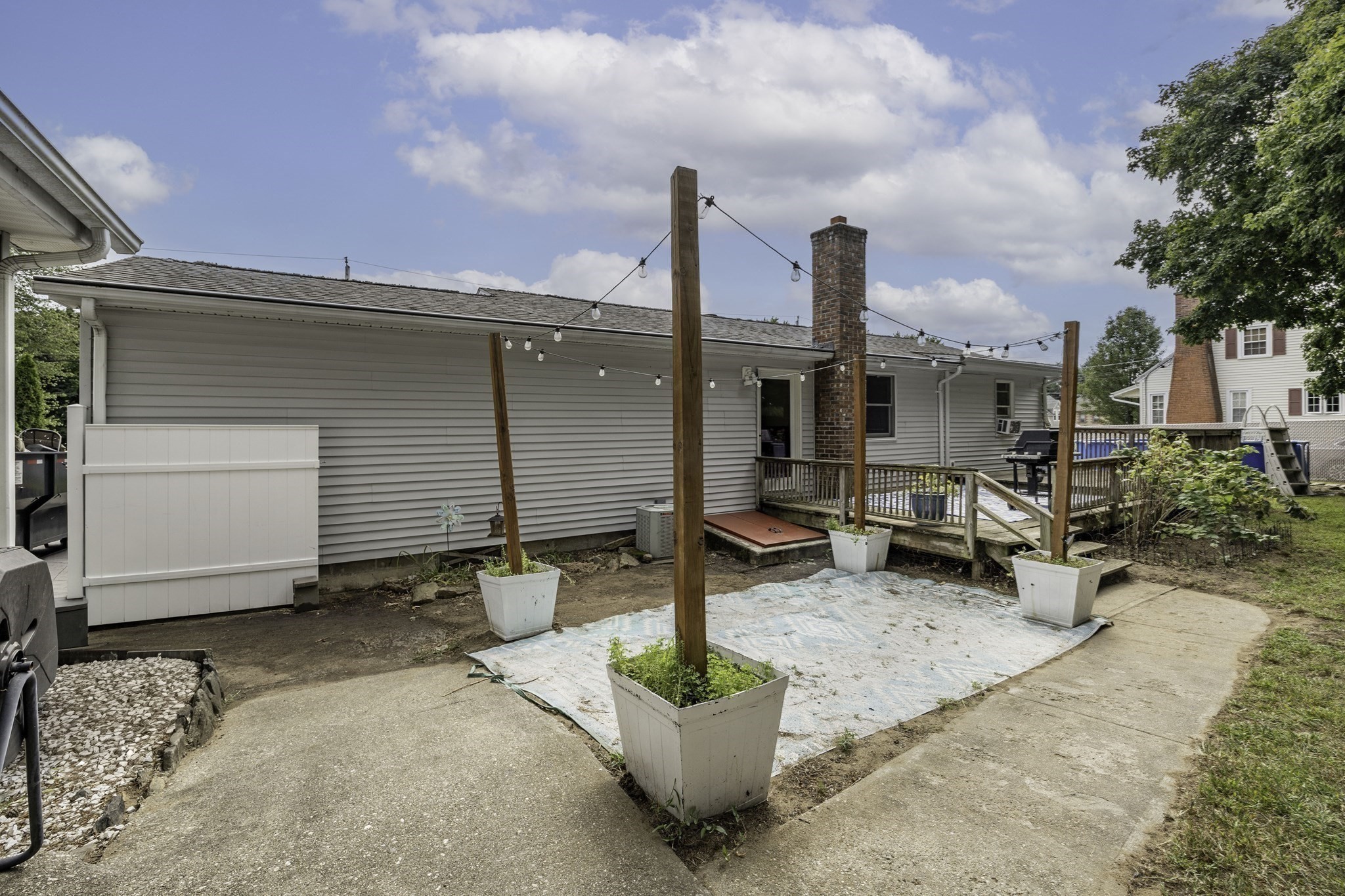 80 Quartus St Property Photo 12