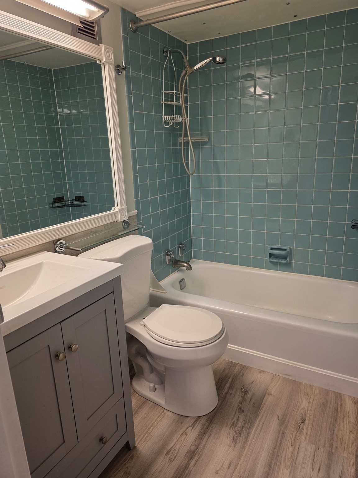 70 Southbridge St # 811 Property Photo 7