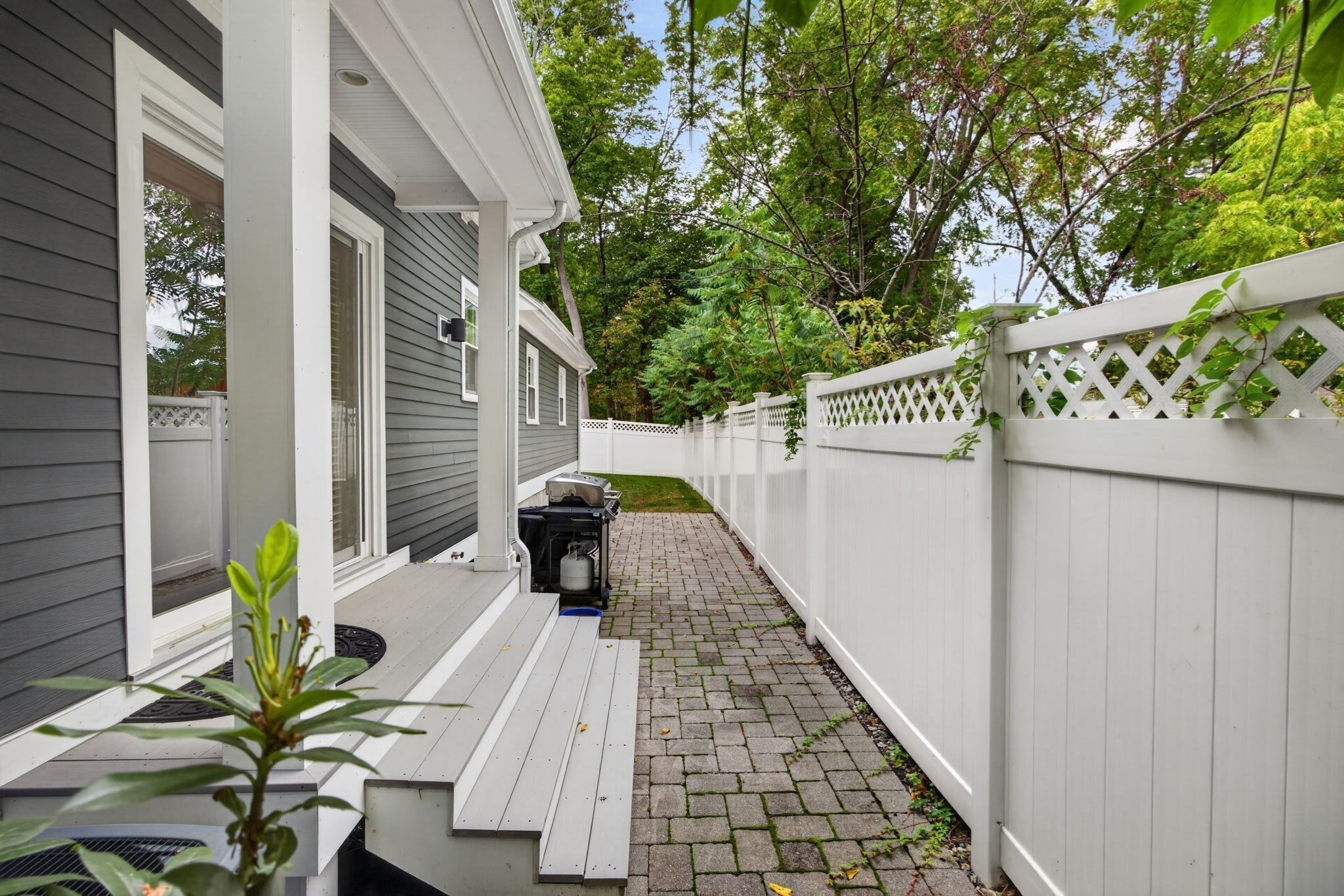 354 Upham Street # 9 Property Photo 5
