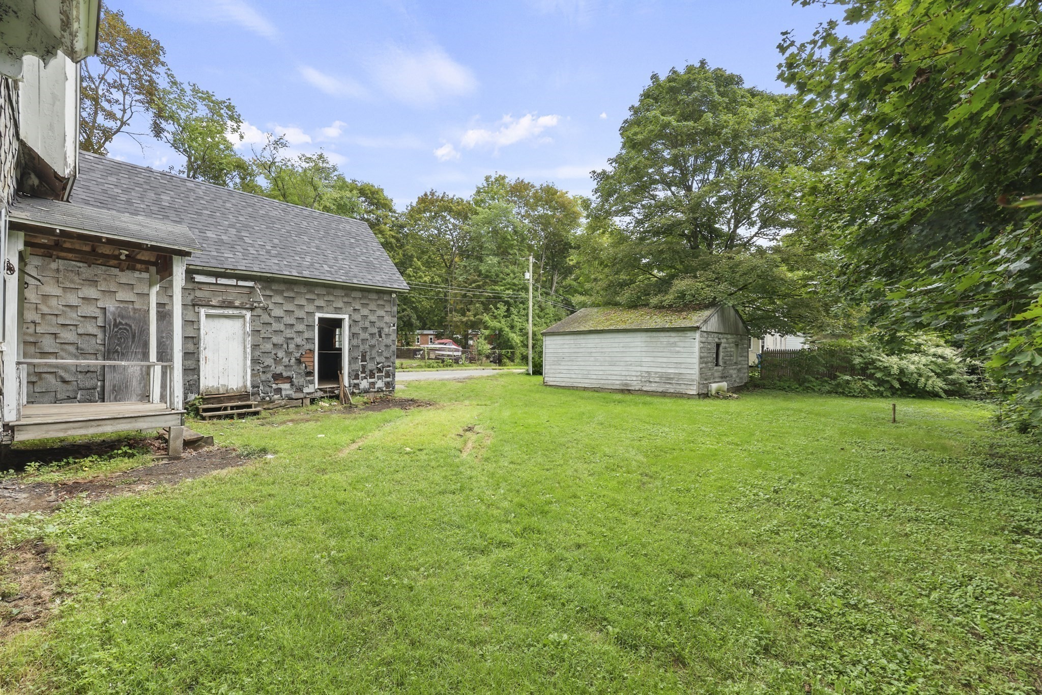 340-342 Wahconah St Property Photo 5