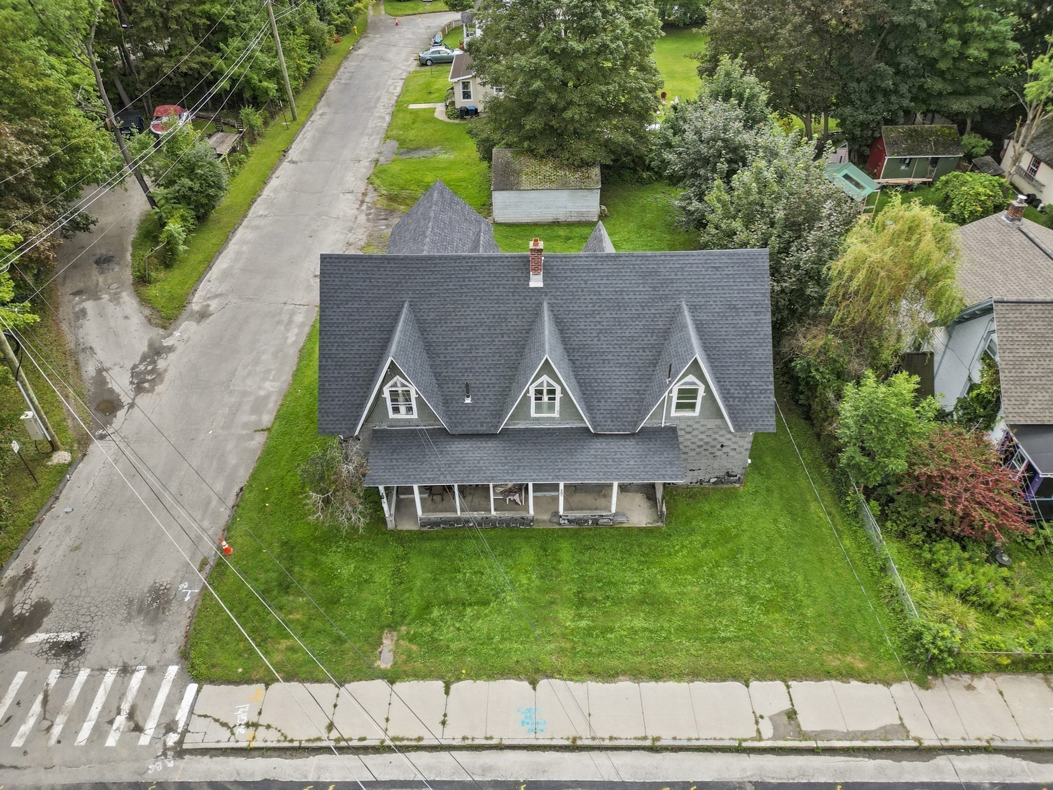 340-342 Wahconah St Property Photo 11